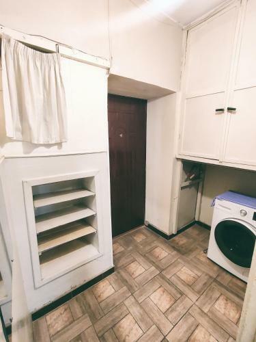 Sima's Apartment