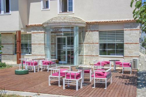 Hotel Veal