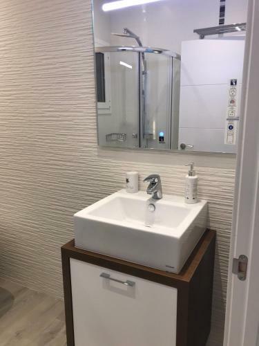 Apartamento Tur�stico "correos"