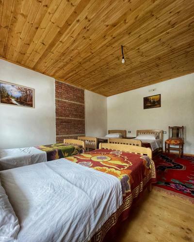 Hostal Guest House Rrashkadoli