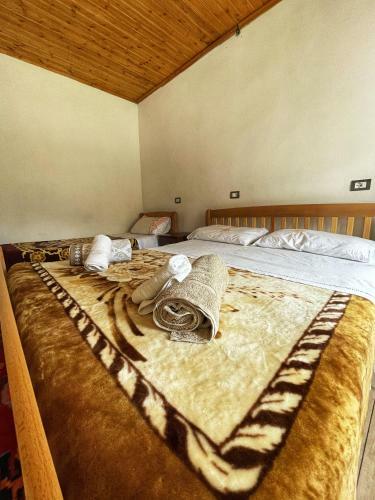 Hostal Guest House Rrashkadoli