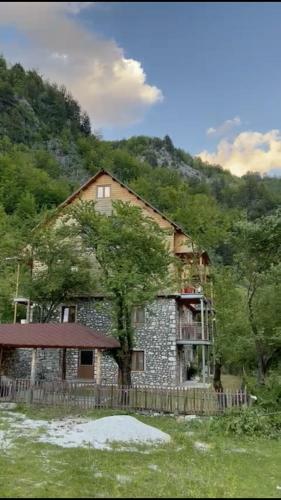 Hotel Jezerca Theth