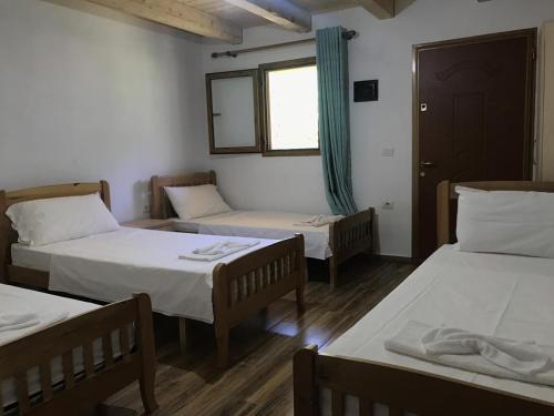 Hostal Bujtina Zi�i