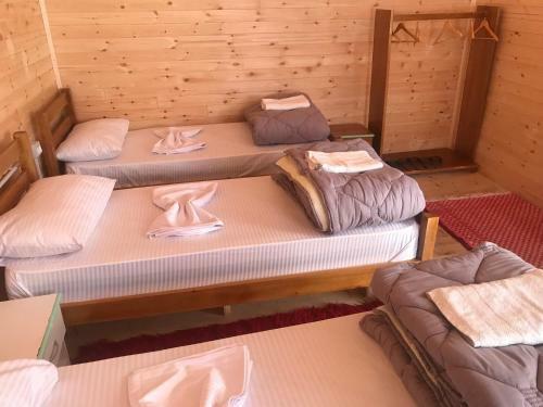 Hostal 'gurra Family' Guesthouse
