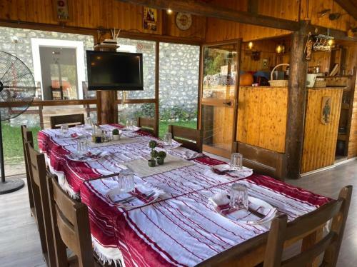 Hostal 'gurra Family' Guesthouse