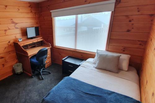 Pohutukawa Lodge By Orewa Beach