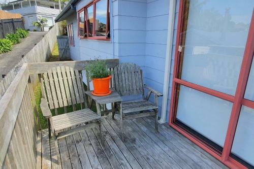 Pohutukawa Lodge By Orewa Beach
