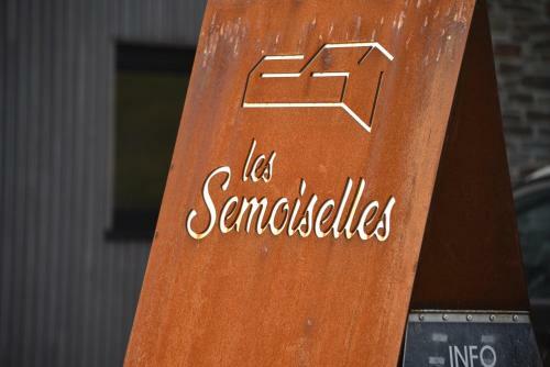 Les Semoiselles, Villa Charlotte