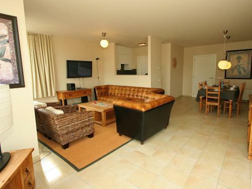 Modern Apartment On Beach In Cadzand