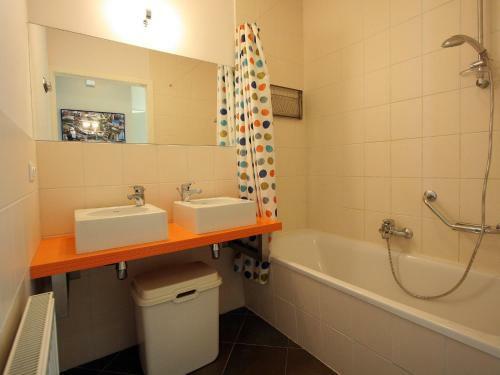 Modern Apartment On Beach In Cadzand