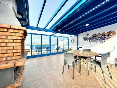 Cueva Apartment, Ocean Views, Wifi En Punta Mujeres