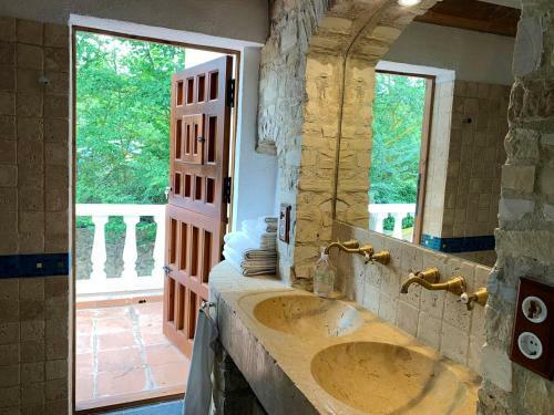 10 Bedrooms Villa With Private Pool Jacuzzy And Enclosed Garden At Querol