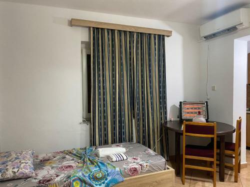 Hostal Guesthouse Sense