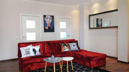 Apartamento Penthouse Komuna Parisit