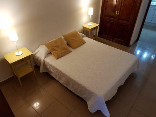 Apartamento C�ntrico, Amplio Y Con Balc�n Cerca Del Mar