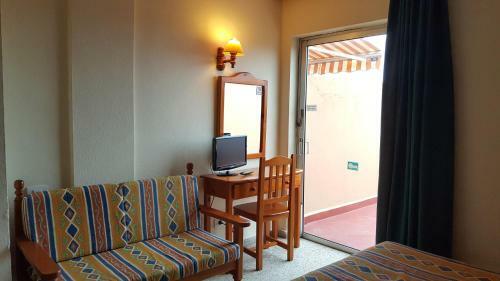 Apartamentos Girasol II