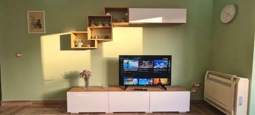 Apartamenti2v1-sheshi Willson