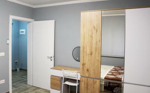 Apartamenti 2v1- Blloku Bkt