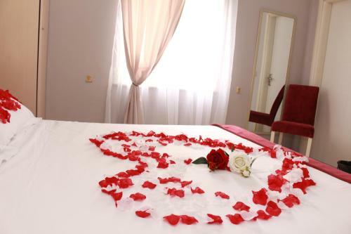 Theranda Boutique Hotel