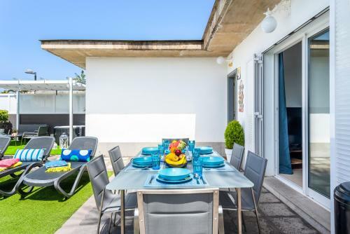 Villa Holiday Home Sara