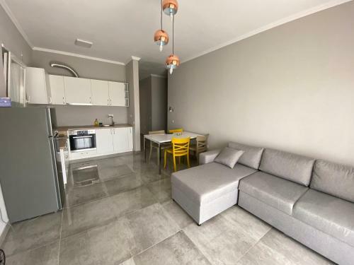 Emma's Apartments 3