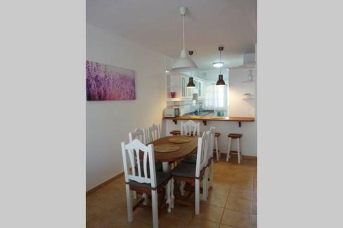 Quiet Apartament With Terrace And Pool