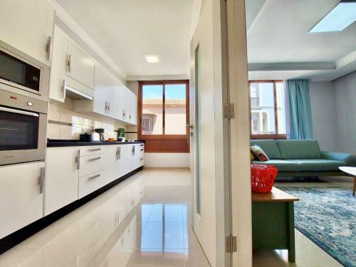 Aromas Suites Apartments