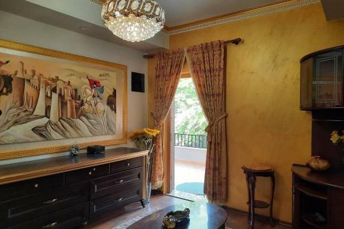 The Resident Villa With Pool