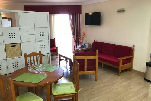Apartamento Tele-working. Central. Gran Balc�n. Vistas.