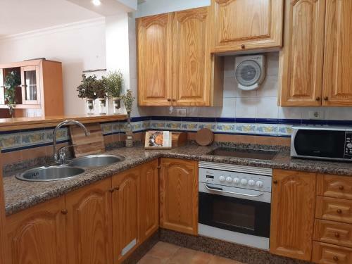 Coast Apartment,5 People,wifi,150 Metres Sea