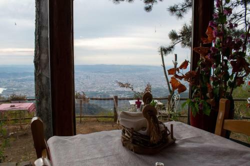 Hostal Dajti Paradise Agroturizem
