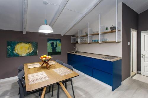 Studio Apartments Villa 24