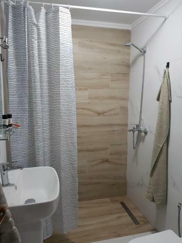 Apartamento Arli's House Between The Centre And New Pazar