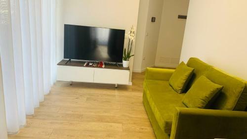 Proper Central Apartment