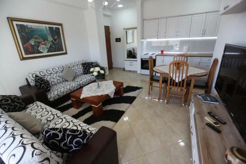 Arlini Apartment