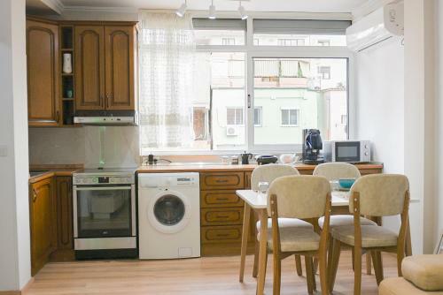 Ish Blloku 1 - Tirana Way Apartments