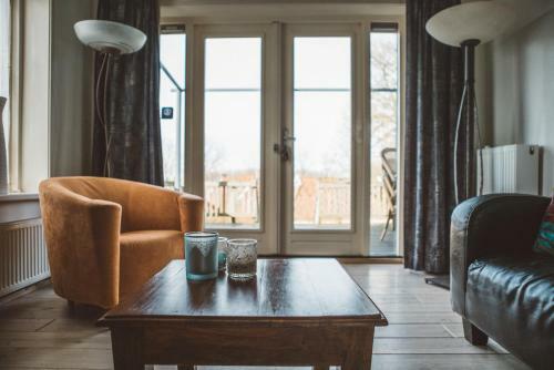 Apartamento Anjum.huis Op De Terp