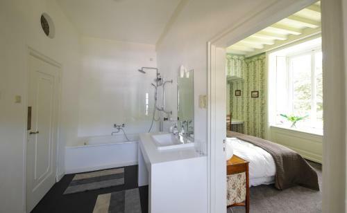 Bed & Breakfast Kasteel Ophemert