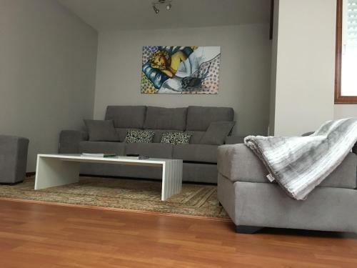Apartamento Duplex Rosalia De Castro. Ribadavia
