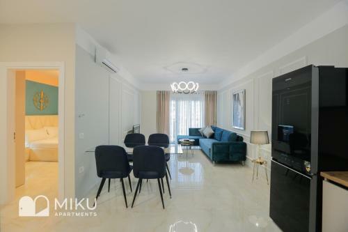 Miku Apartment - Vibrant 1bd Apartment At Olympic Residence
