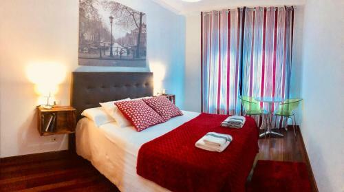 O Faro Apartments