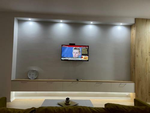Sweet Home Apartment