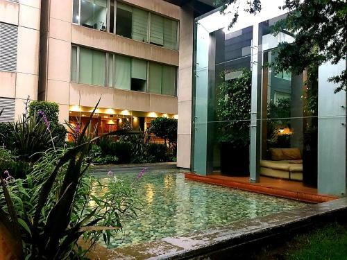 Hostal Room In Residential Wtc