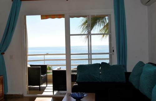 Apartamento Frente Al Mar,primera Linea
