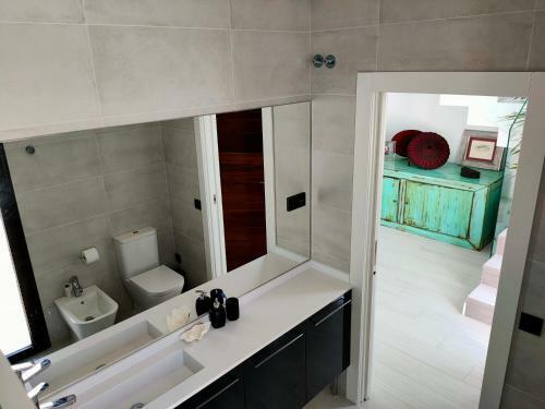 Villa Chalet Con Piscina Spa, Jardin Y Cancha de Basket