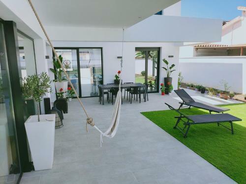Villa Chalet Con Piscina Spa, Jardin Y Cancha de Basket