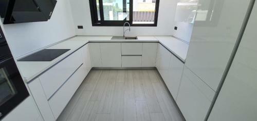 Villa Chalet Con Piscina Spa, Jardin Y Cancha de Basket