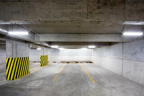 Brand New 1bdrm Private Patio Apartment! 5 Stars