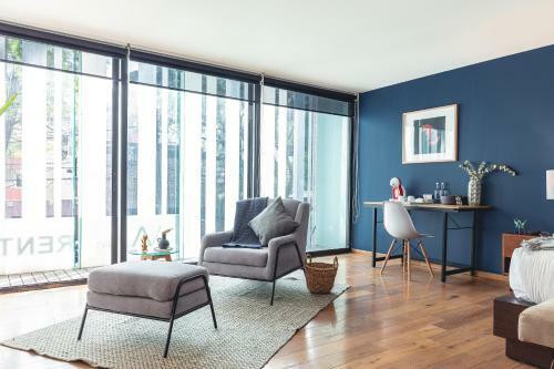 Posada Casai Bright Designer Studio With Balcony In Polanco