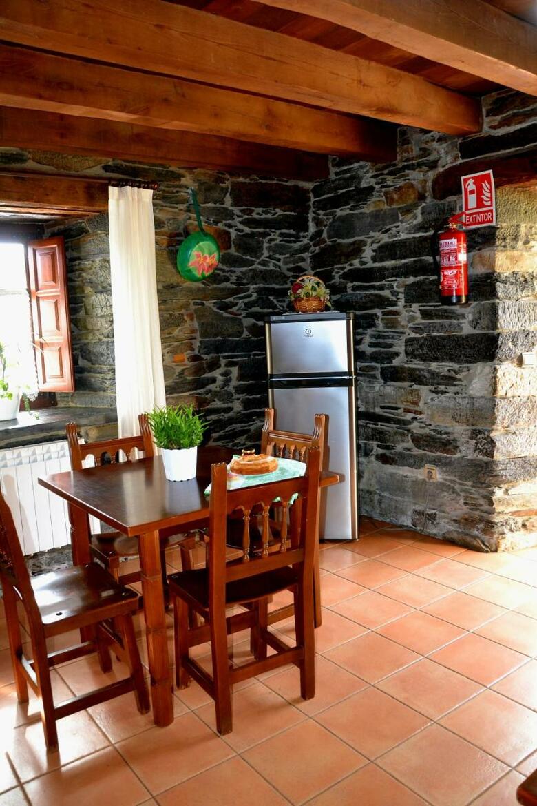 Apartamentos Rurales Ron